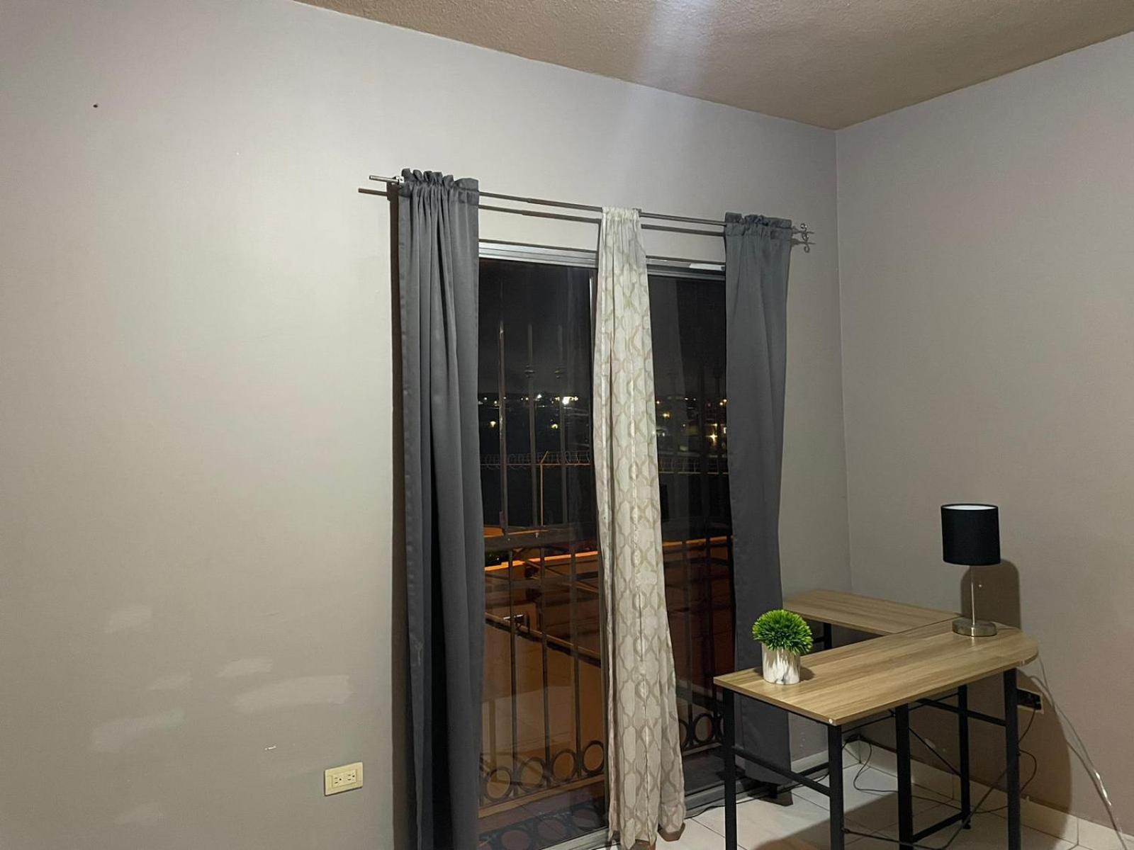 טיחואנה Spacious Rooftop House W/ King Bed מראה חיצוני תמונה